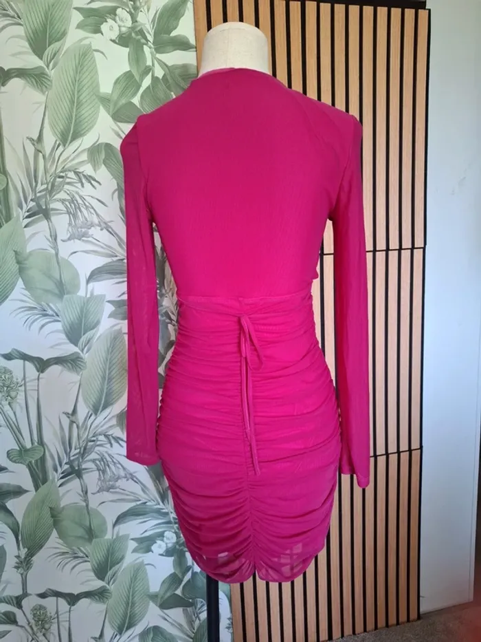 Robe de soirée  moulante - photo numéro 2