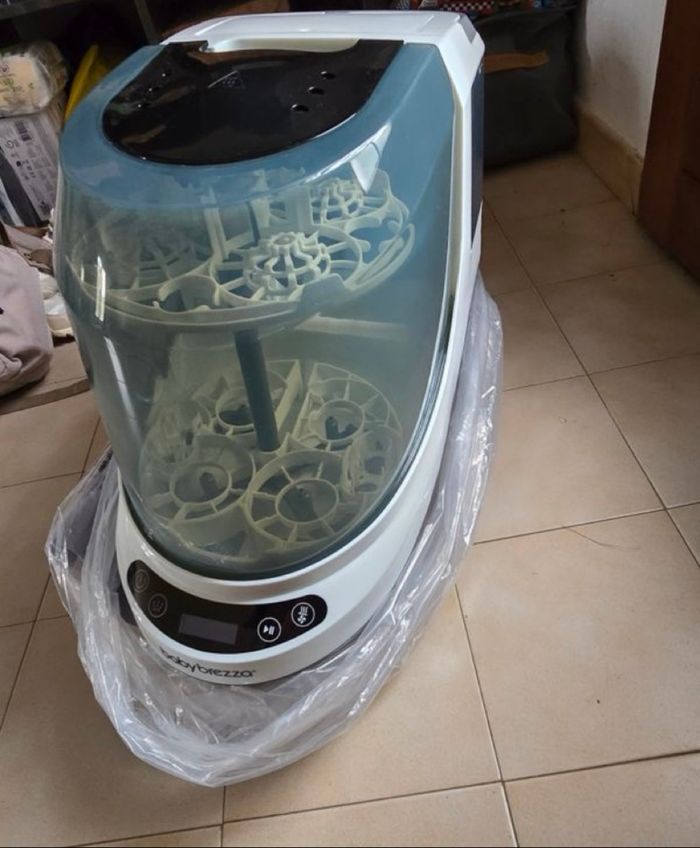 BabyBrezza Bottle Washer Pro neuf jamais déballer - photo numéro 3