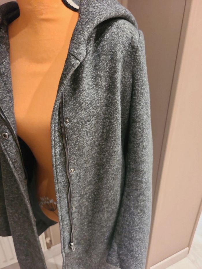 Manteau only - photo numéro 2