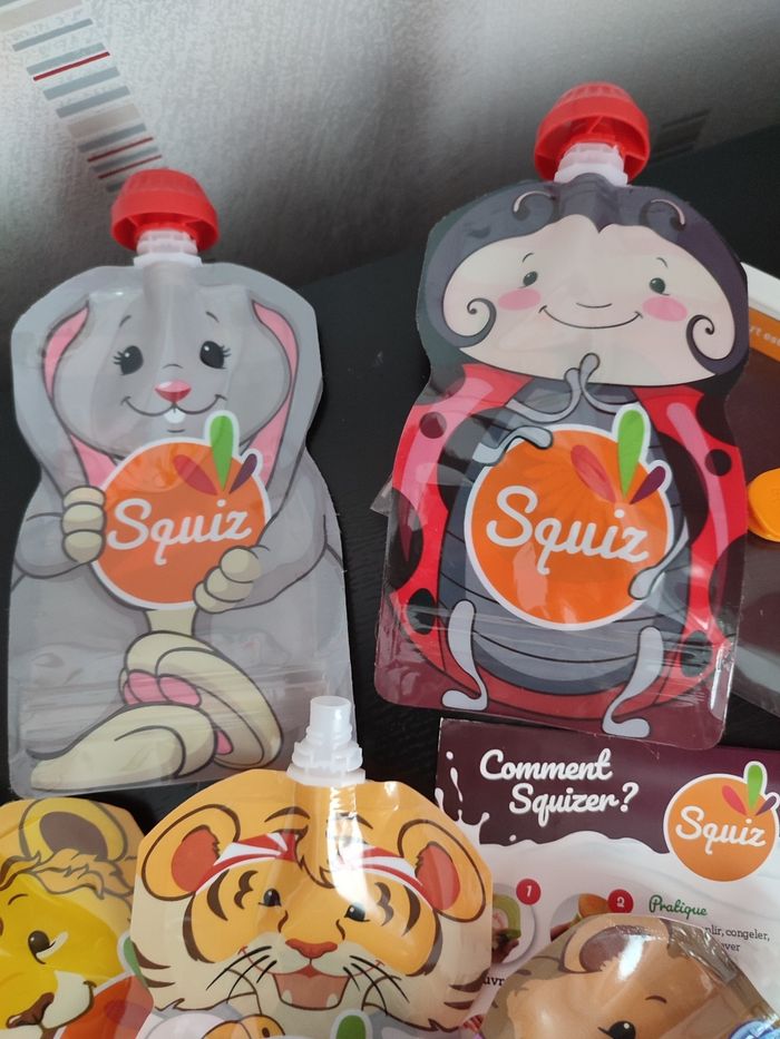 Lot de 9 gourdes réutilisables SQUIZ avec pochette - État Neuf
- photo numéro 5