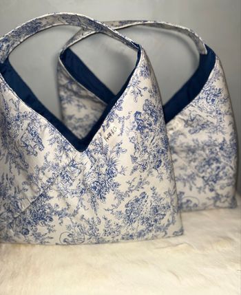 Sac hobo toile de jouy, sac élégant et pratique , portée épaule