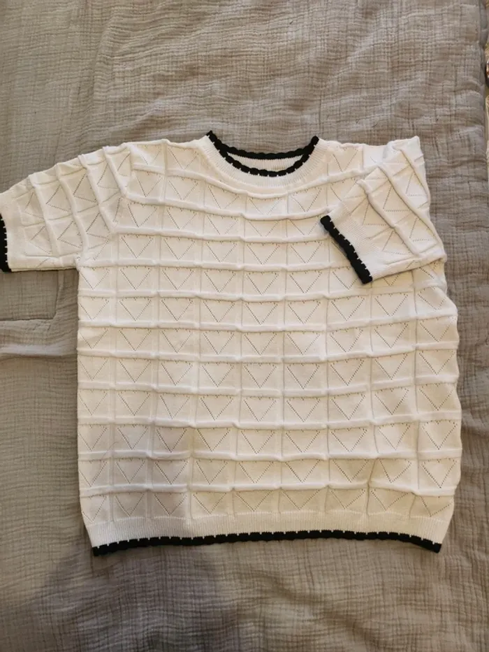 Lot 9 t-shirt Shein T. XS-M - photo numéro 18