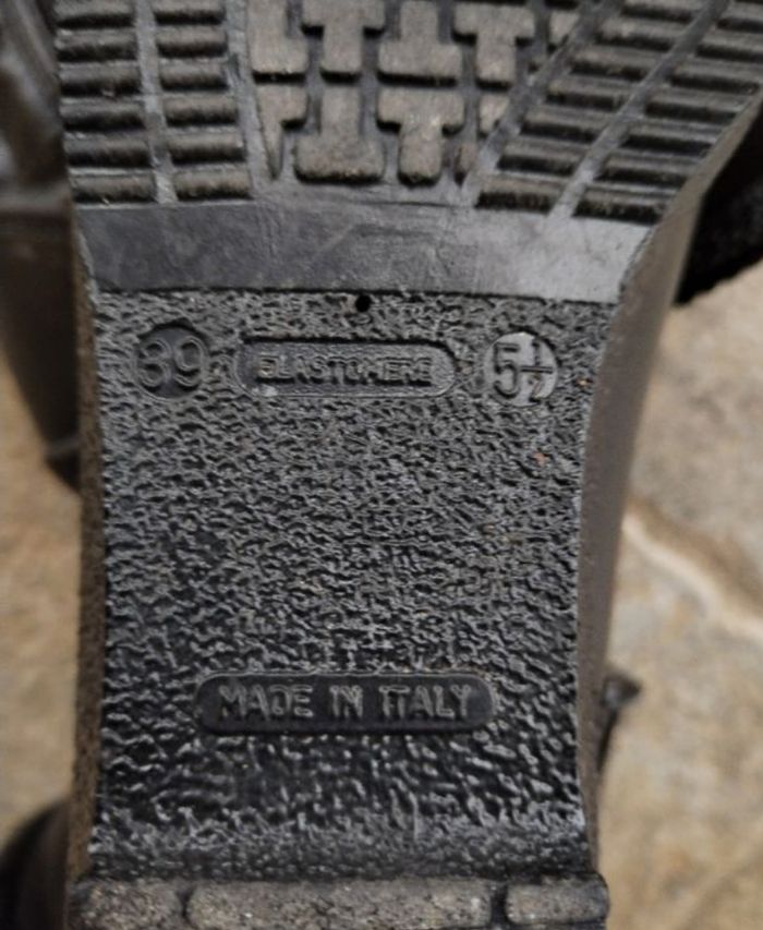 Bottes femme cuir noir fourré - photo numéro 4