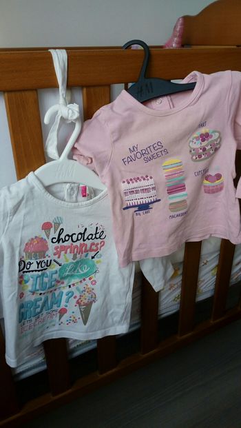 Lot 2 t shirts