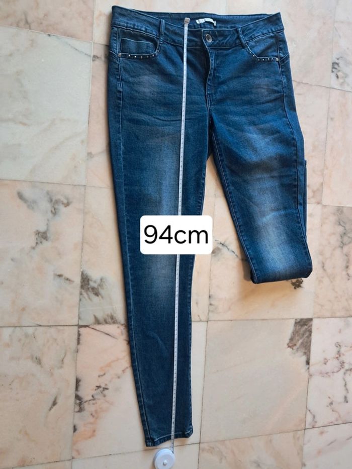 Les petites bombes jean T.42 neuf - photo numéro 11