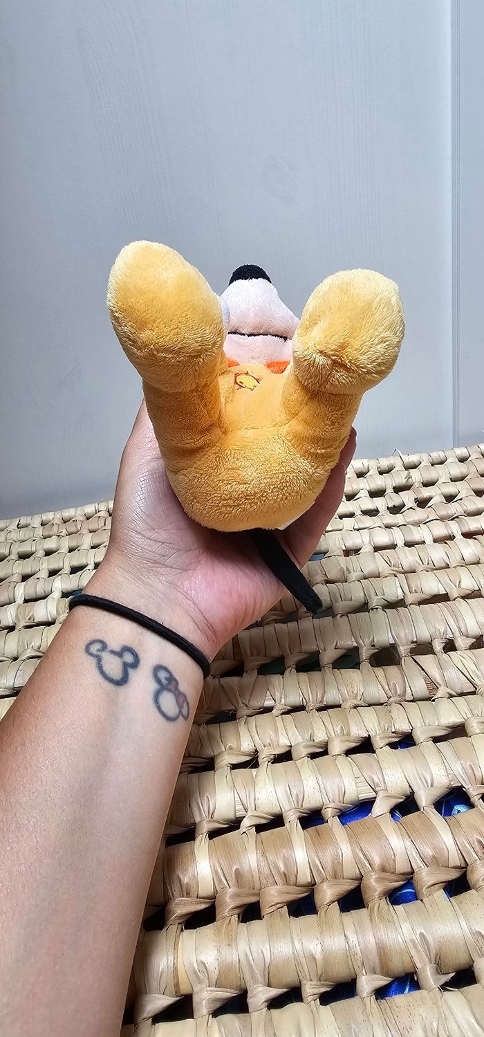Peluche Mickey en pyjama Disney - photo numéro 5