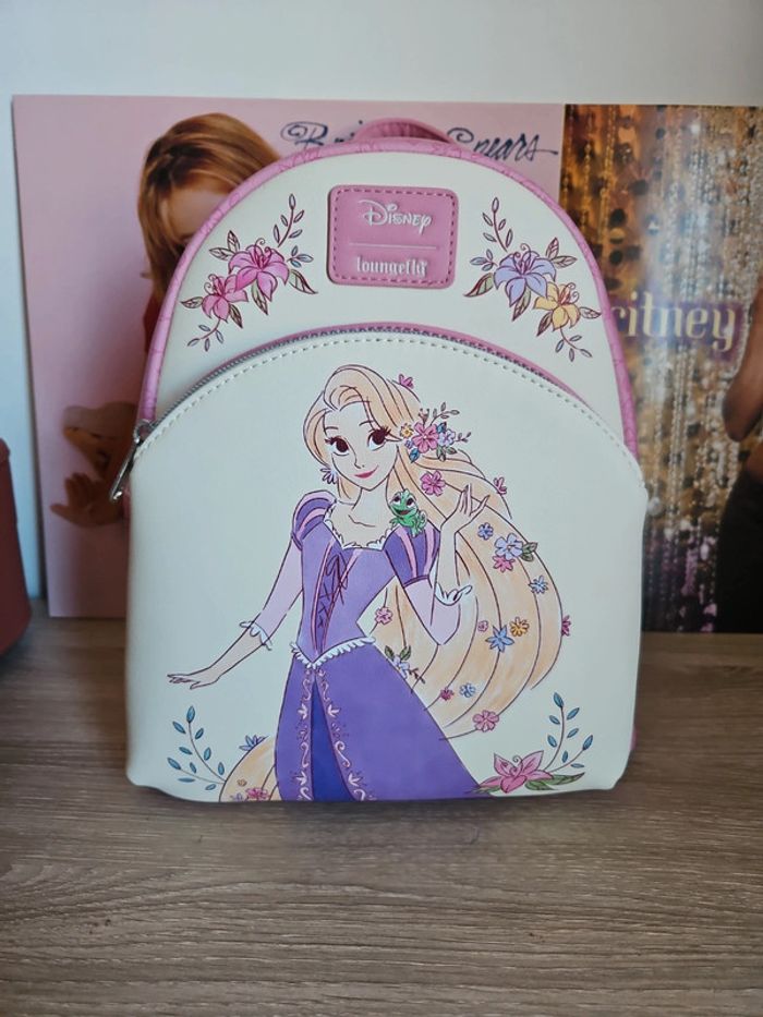 Loungefly Raiponce <3