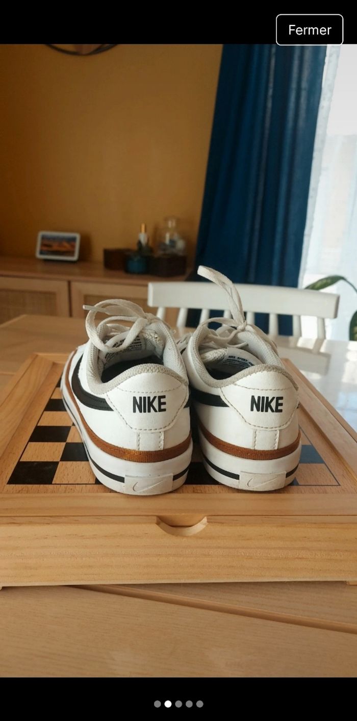 ​⚪ Baskets NIKE Blanches & Marron - Taille 35.5 👟 - photo numéro 2