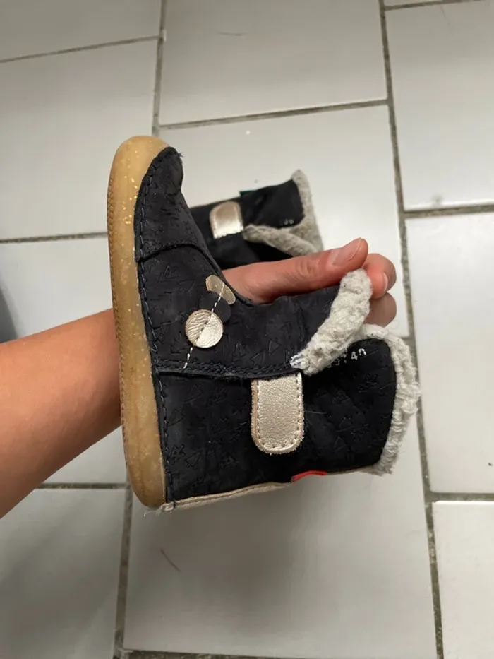 Bottines bottes kickers taille 24 - photo numéro 4