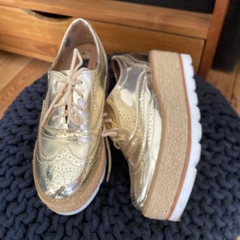 Chaussures Derbies Richelieu doré semelles compensées 39 Fullah Sugah