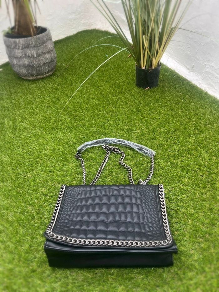 Très jolie sac à main à chaîne neuf - photo numéro 3