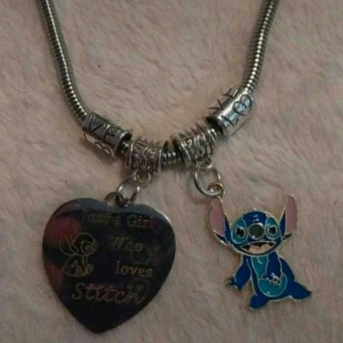 Bracelet stitch
