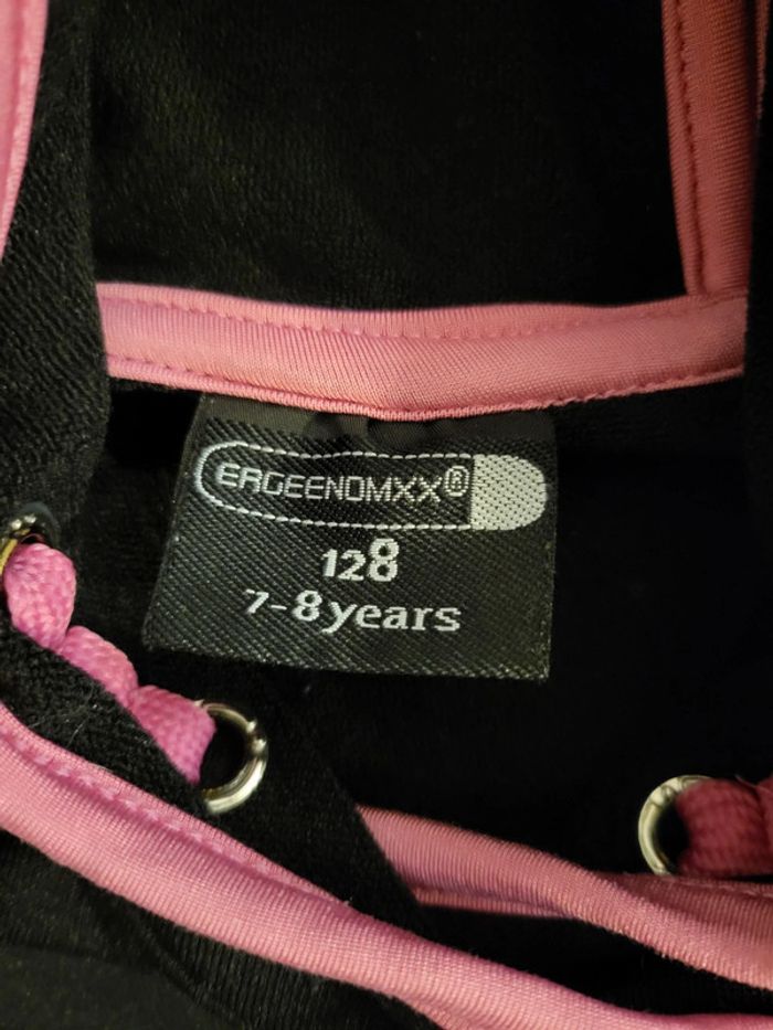 Sweat à capuche 7/8 ans - photo numéro 2