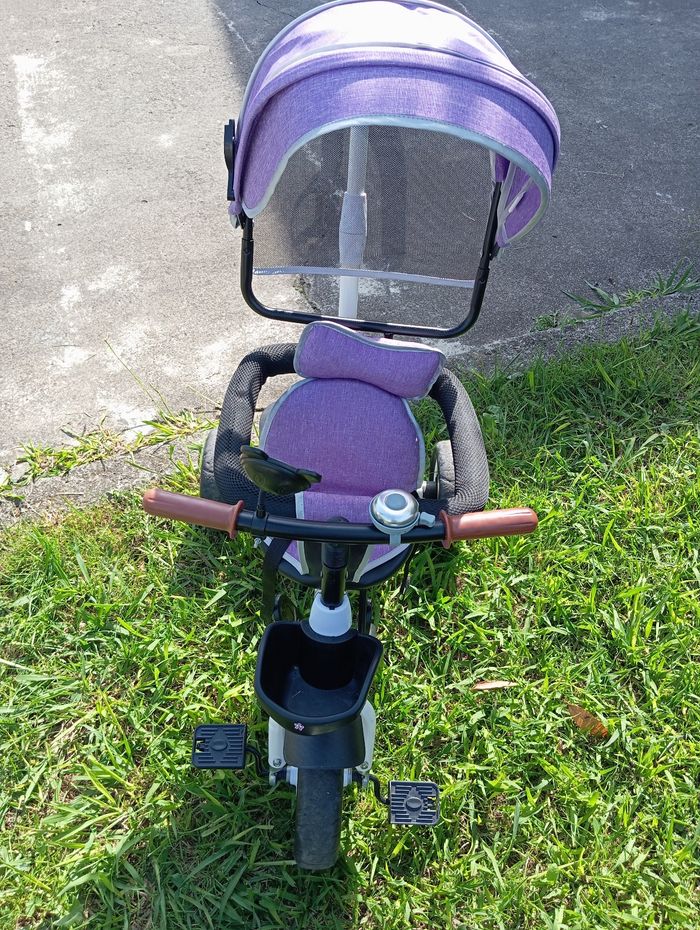 Tricycle jinming comme neuf - photo numéro 3