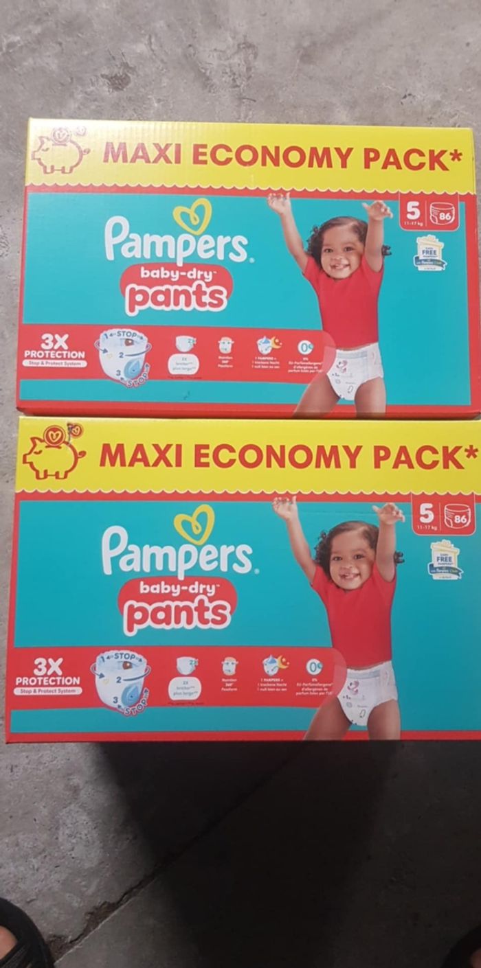 2 boîte de couche Pampers pants taille 5 a 49.99€