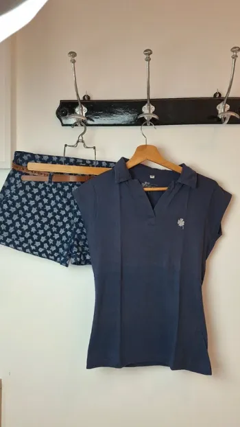 Ensemble short et tee shirt marine 38