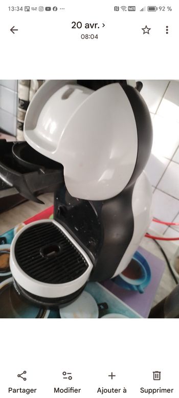 Cafetière dolce gusto blanche 