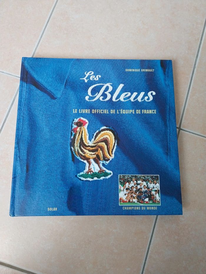 Livre les bleus