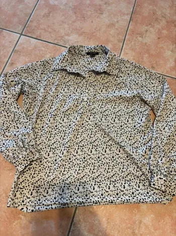 Chemise à pois