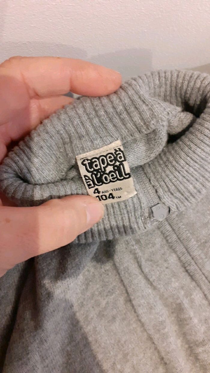 Pull zippé avec poche - photo numéro 3