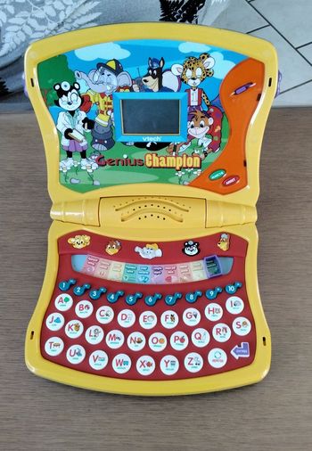 Ordinateur Genius Champion Vetch, apprendre lettres, chiffres, musique, logique 