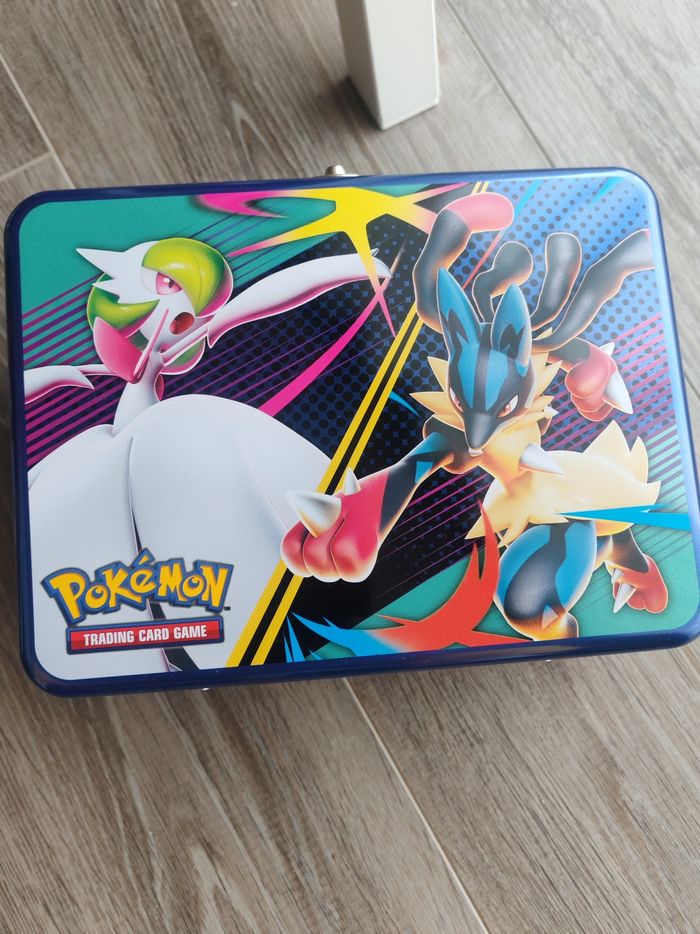 Valisette pokémon vide avec tout les items - photo numéro 2