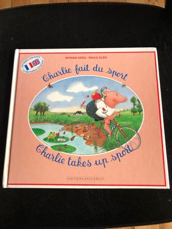 Livre bilingue Français Anglais Charlie fait du sport