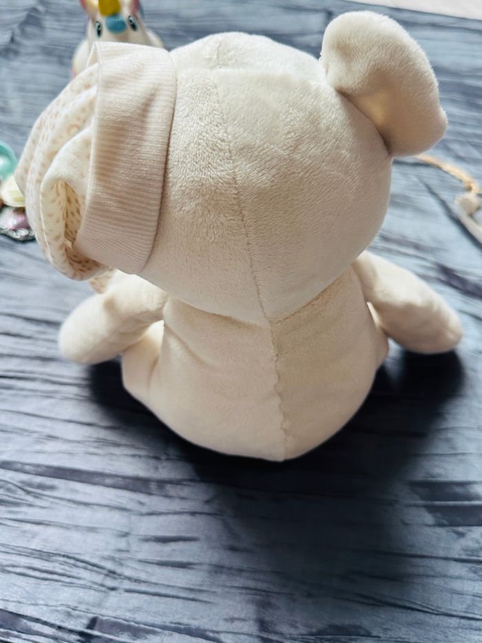 🧸 Peluche Ours Beige avec Bonnet de Nuit - Très bon état - photo numéro 4