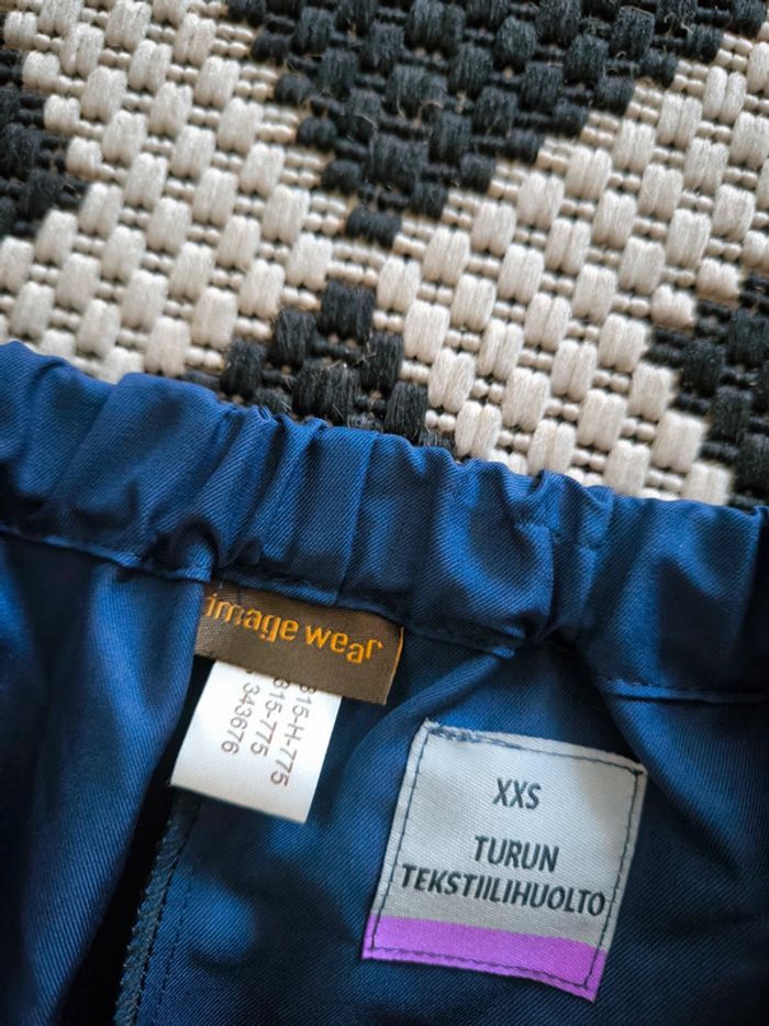 Pantalon bleu taille 34 neuf - photo numéro 3