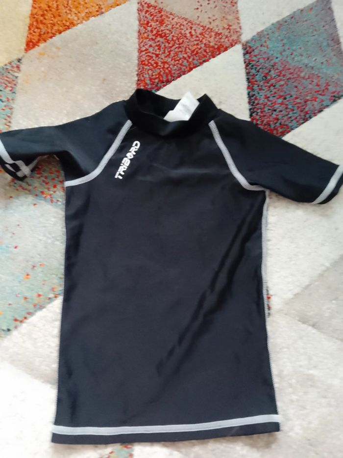 Tee shirt noir 4 ans Decathlon