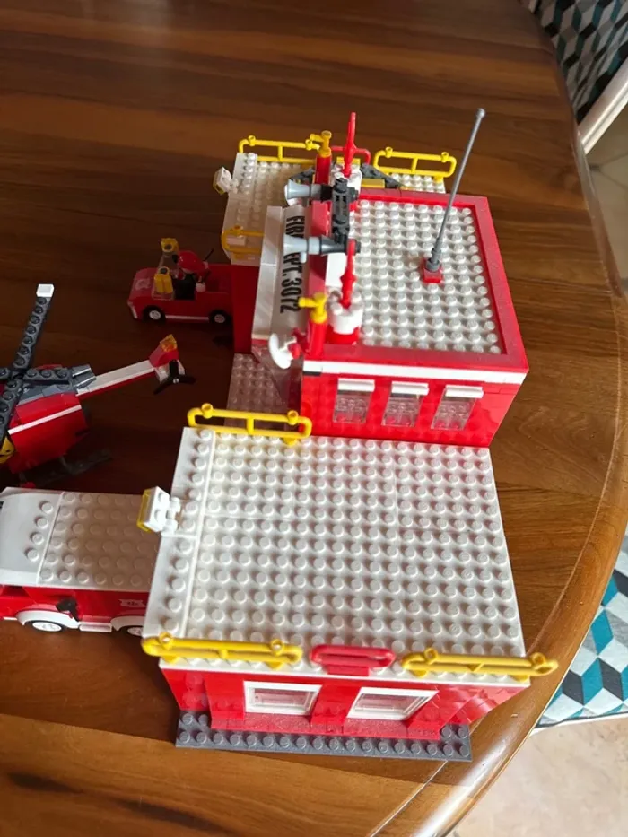Caserne de pompier jeux de construction brique - photo numéro 8