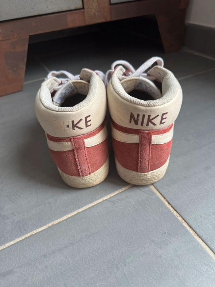Nike blazer daim rouge taille 45 - photo numéro 4