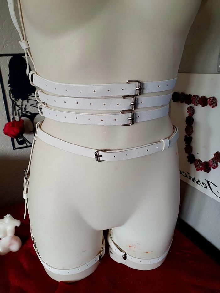 Ceinture de corps blanche festival costume bondage bdsm - photo numéro 3