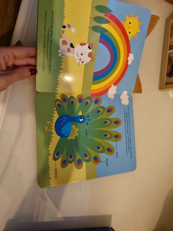 Petit chat apprend les couleurs - photo numéro 3