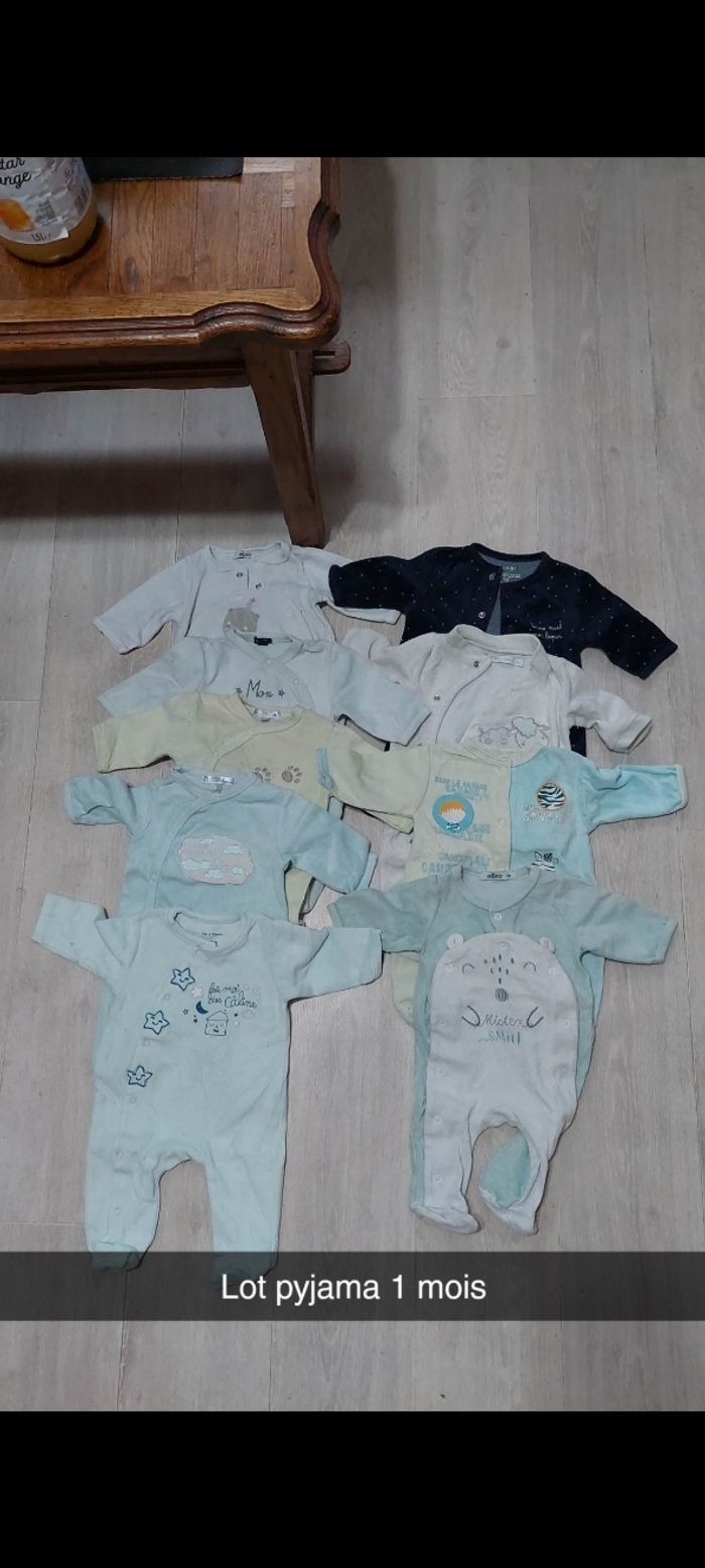 Lots pyjama 1mois