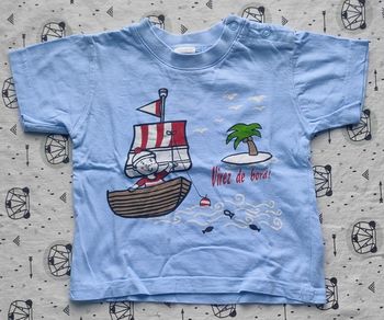 Tee-shirt taille 12 mois/ 1 ans