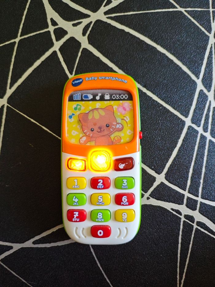 Baby Smartphone - photo numéro 3