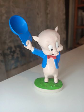 Figurine looney tunes porky pig en résine (édition atlas)