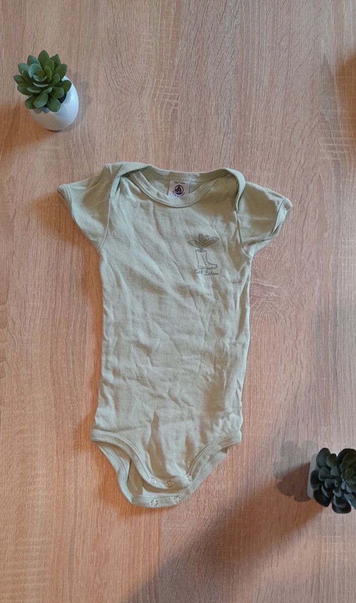 Lot de bodies petit bateau - photo numéro 3