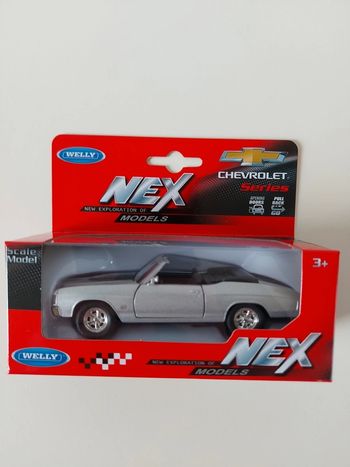 Chevrolet chevelle  1971  ss 454  - argent