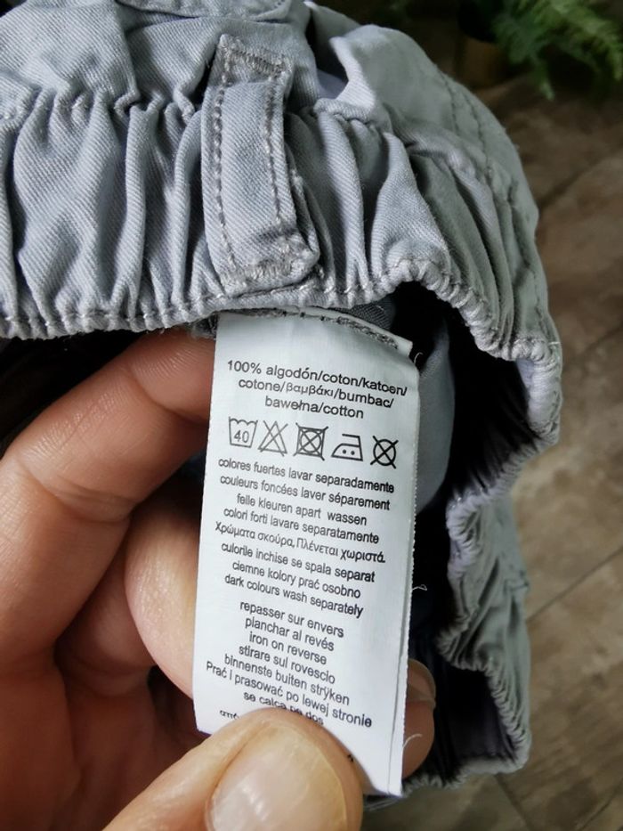 🌸Bermuda short gris 12mois 100%coton - photo numéro 2