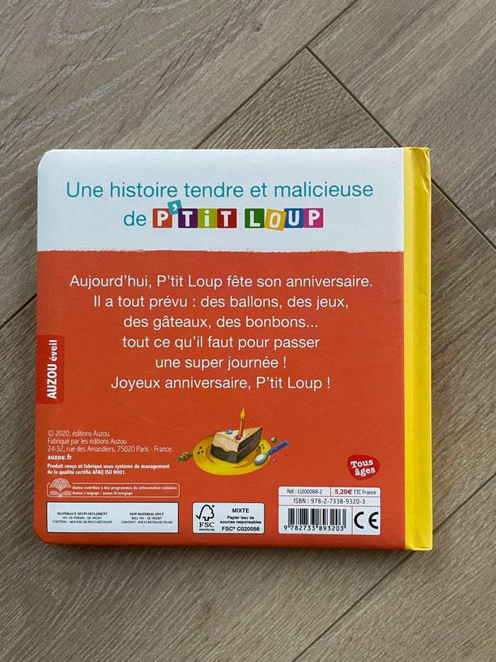 Livre petit loup « fête son anniversaire »