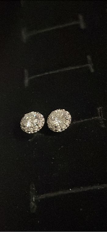 Boucle d’oreille en diamants