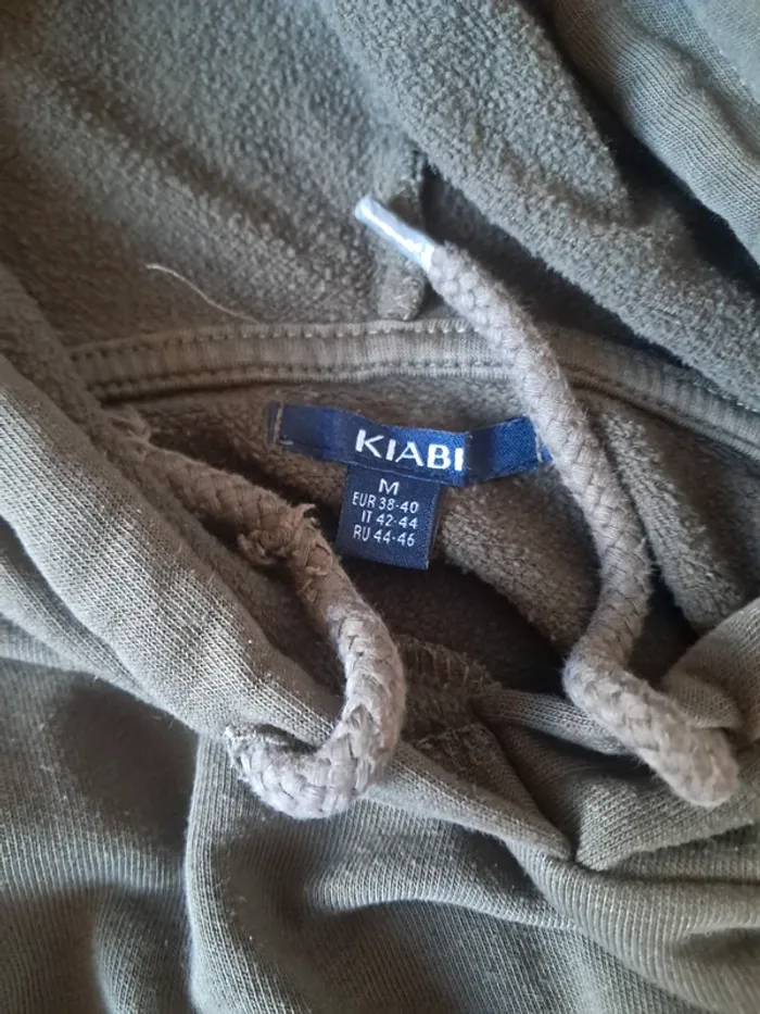 Sweat a capuche kaki - photo numéro 3