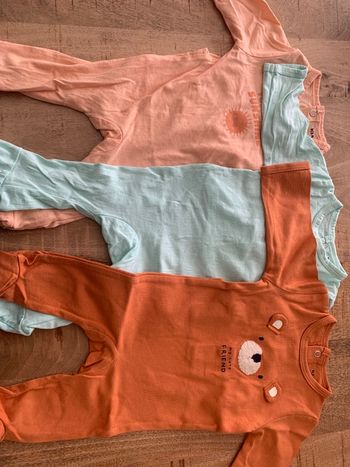 Lot de 3 pyjamas - 1M