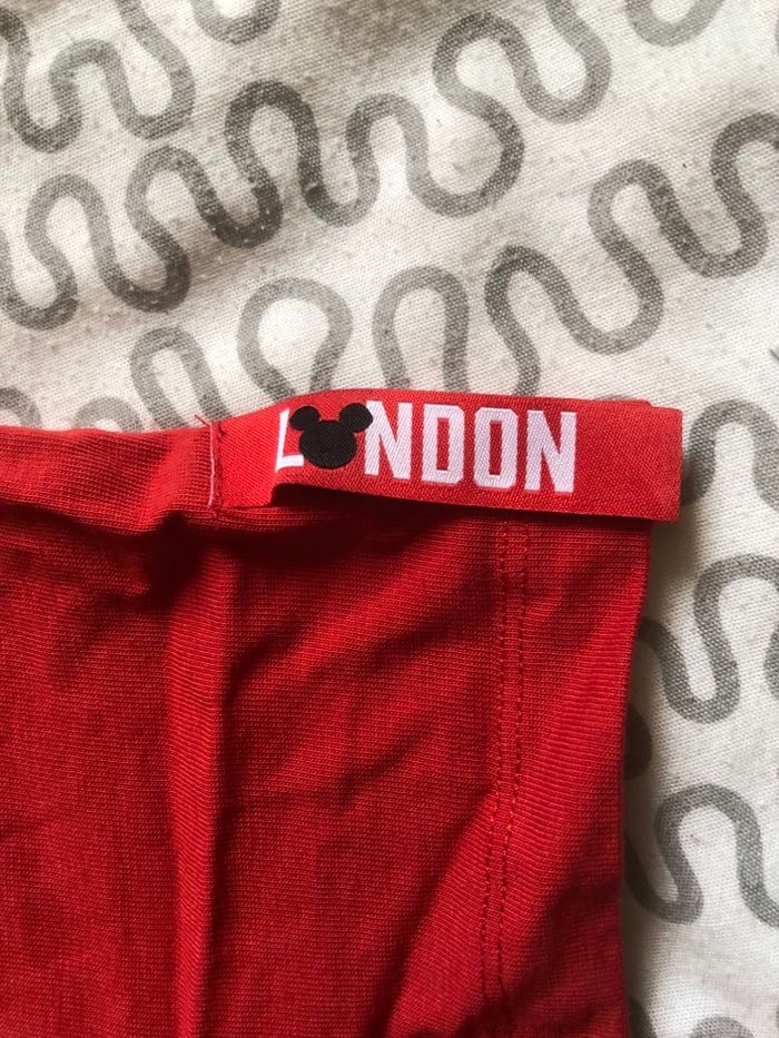 T shirt femme minnie boutique Disney Londres taille 3 L - photo numéro 4