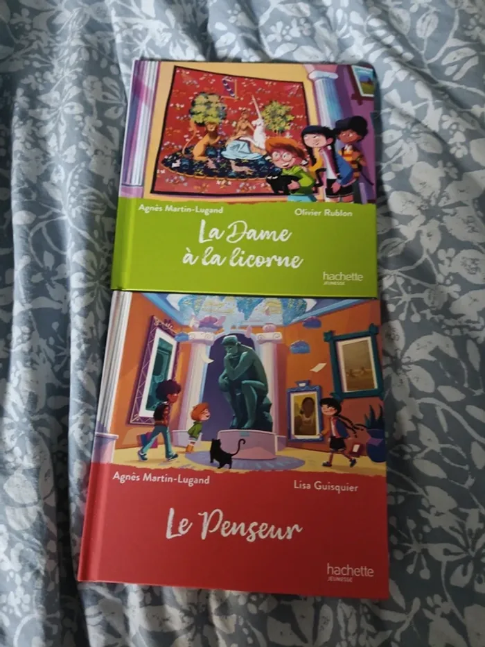 Lot de 2 livres le musée magique la dame a la licorne le penseur Agnès Martin Lugand