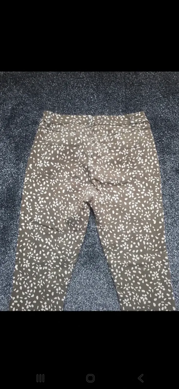 Pantalon  stretch T 40 - photo numéro 2