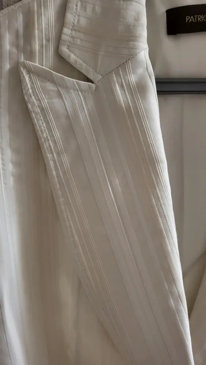 Costume femme couleur crème - photo numéro 2