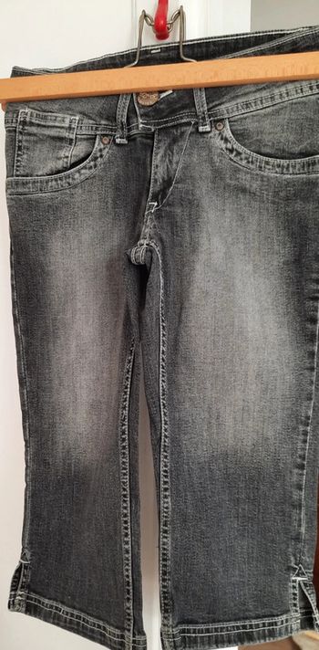 Pantacourt jean noir 12 ans